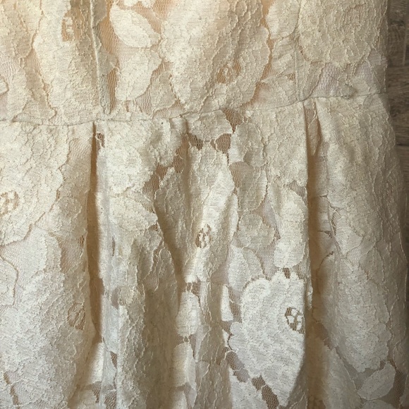 Off white lace shimmer party dress forever 21 - Picture 7 of 7